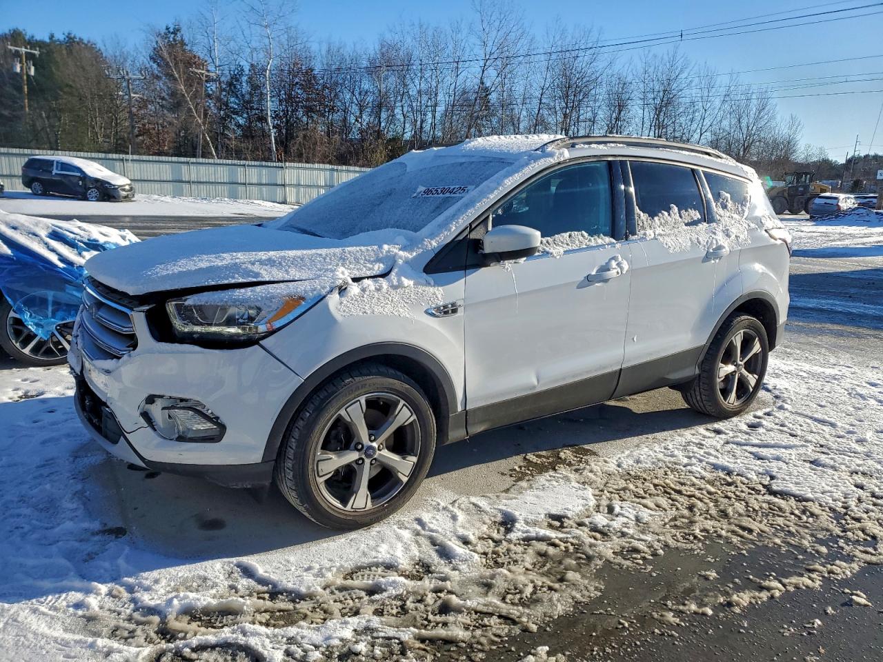 FORD ESCAPE SE