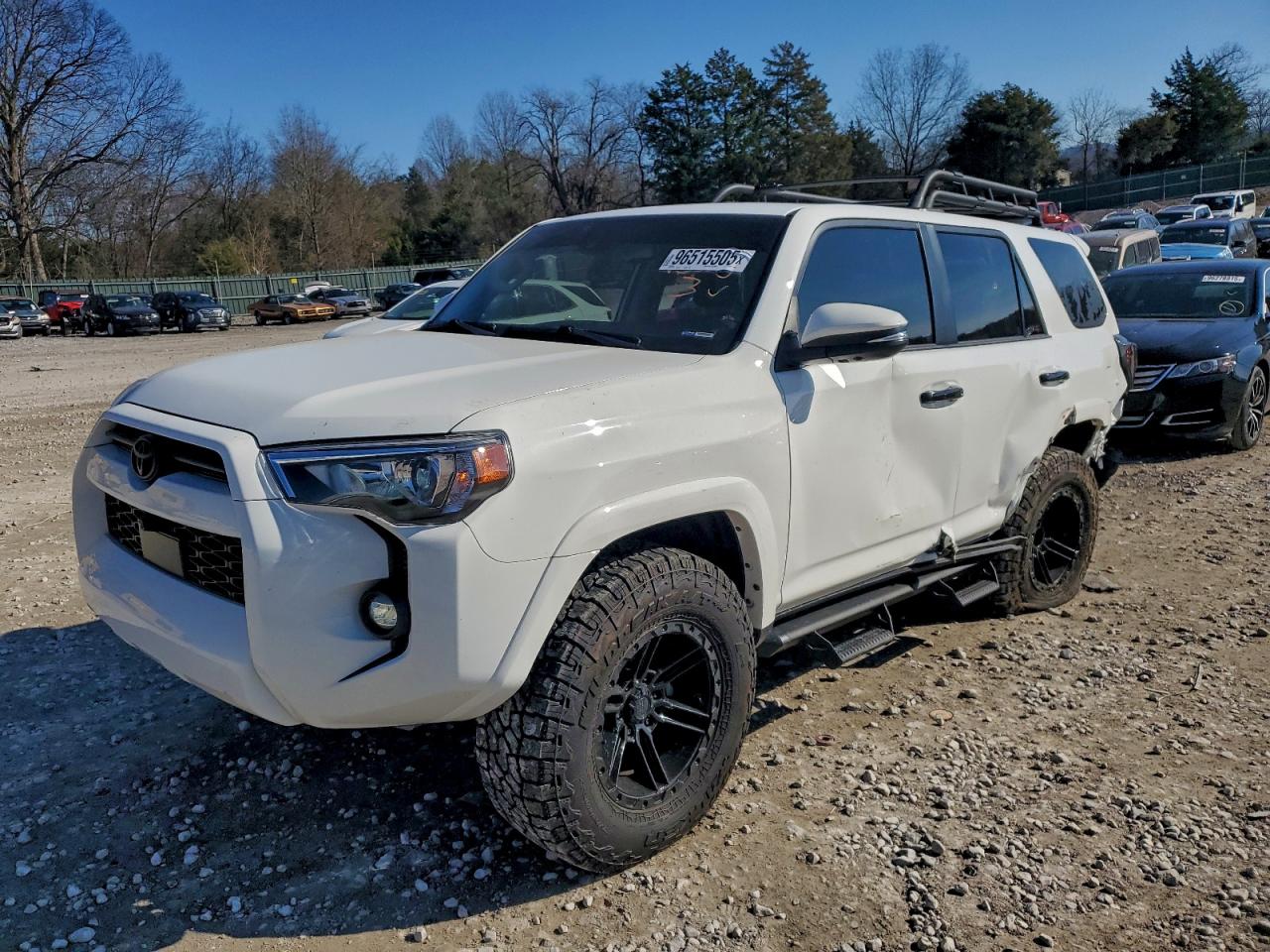 TOYOTA 4RUNNER SE
