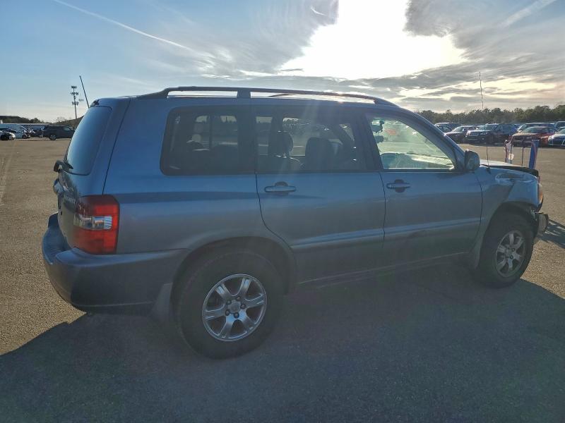 2005 TOYOTA HIGHLANDER #3305463070