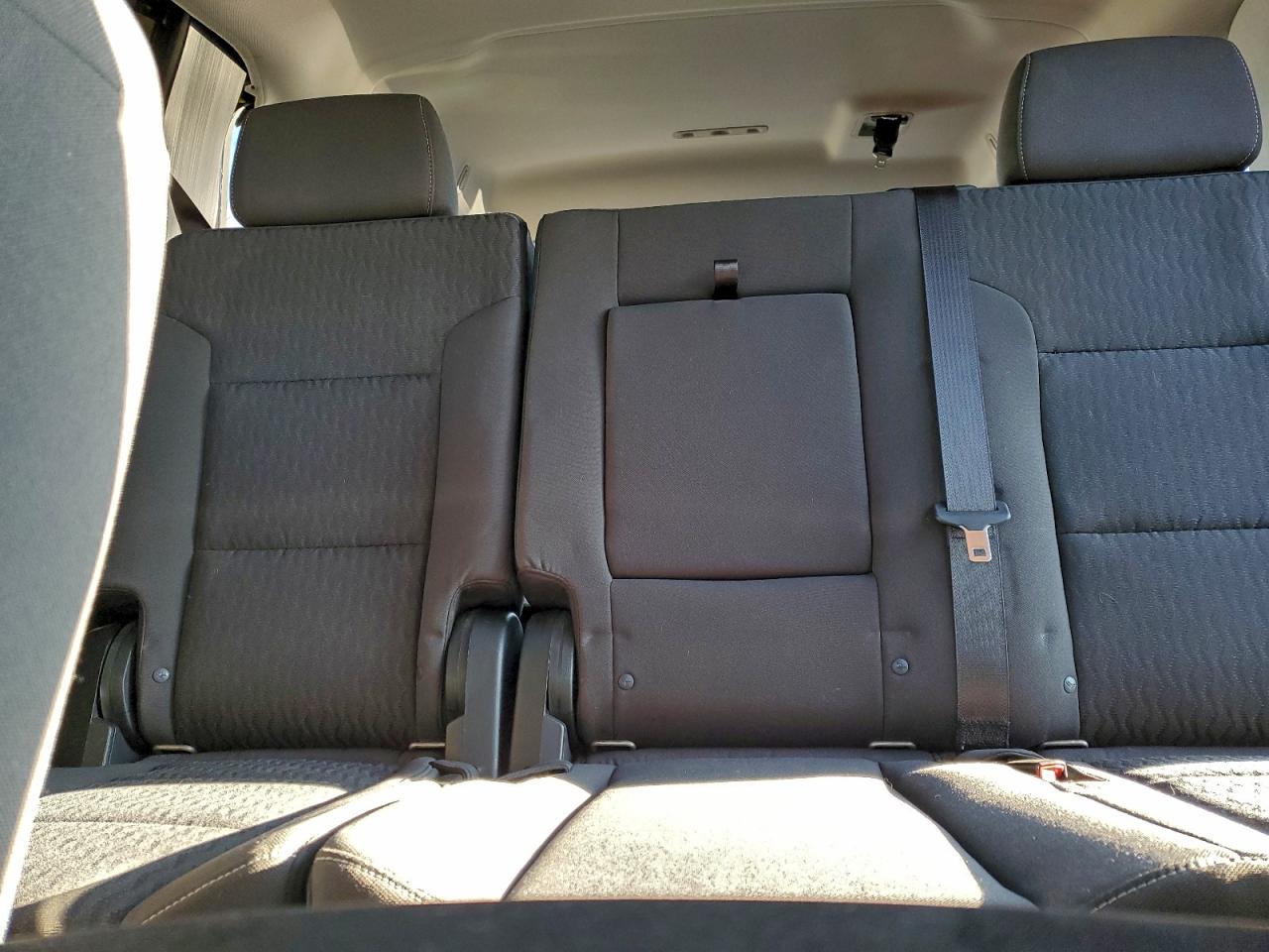 CHEVROLET SUBURBAN K1500 LS