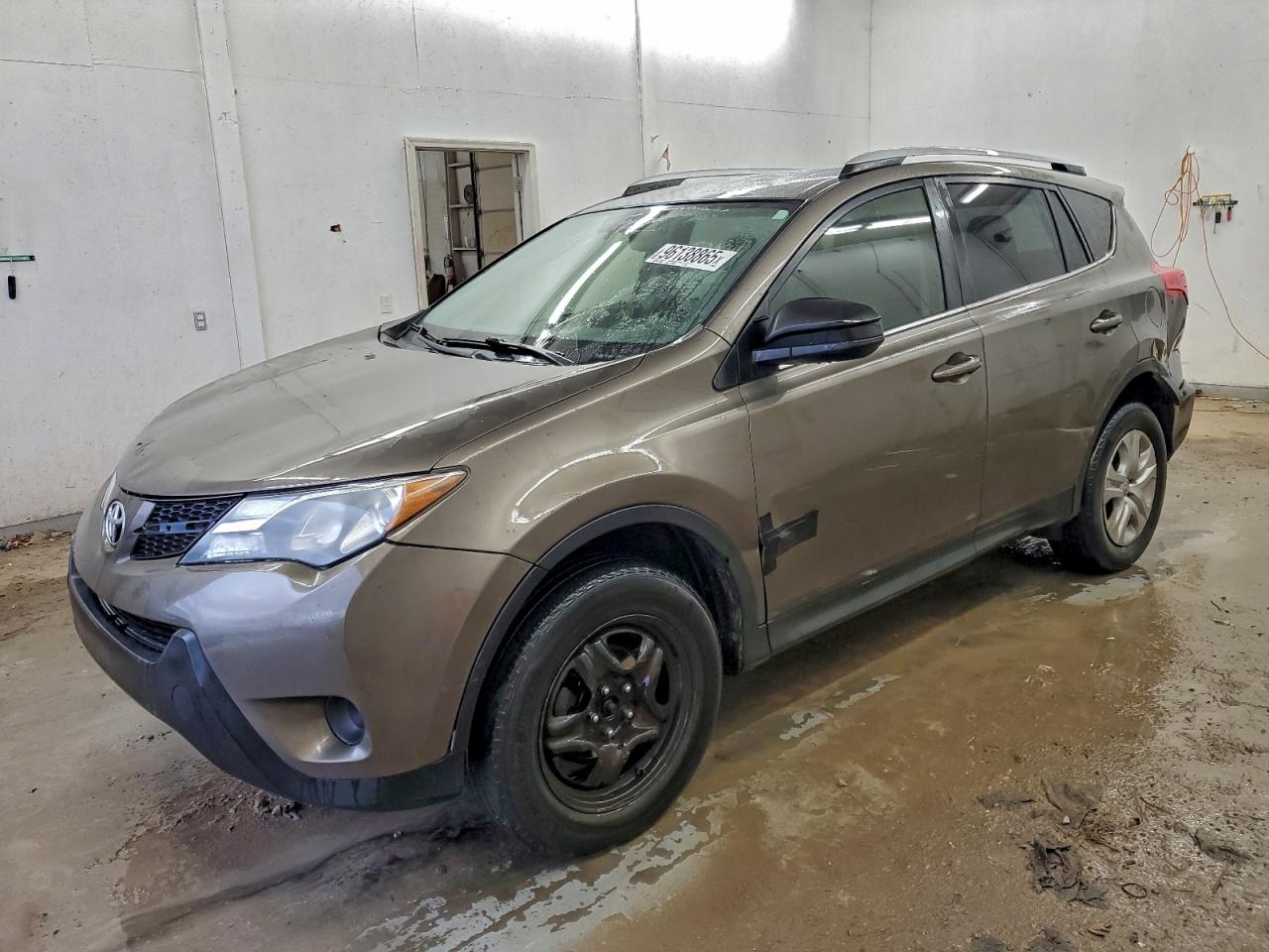 TOYOTA RAV4 LE
