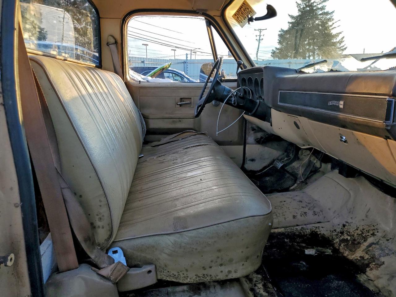 Lot #3305398301 1983 GMC C1500