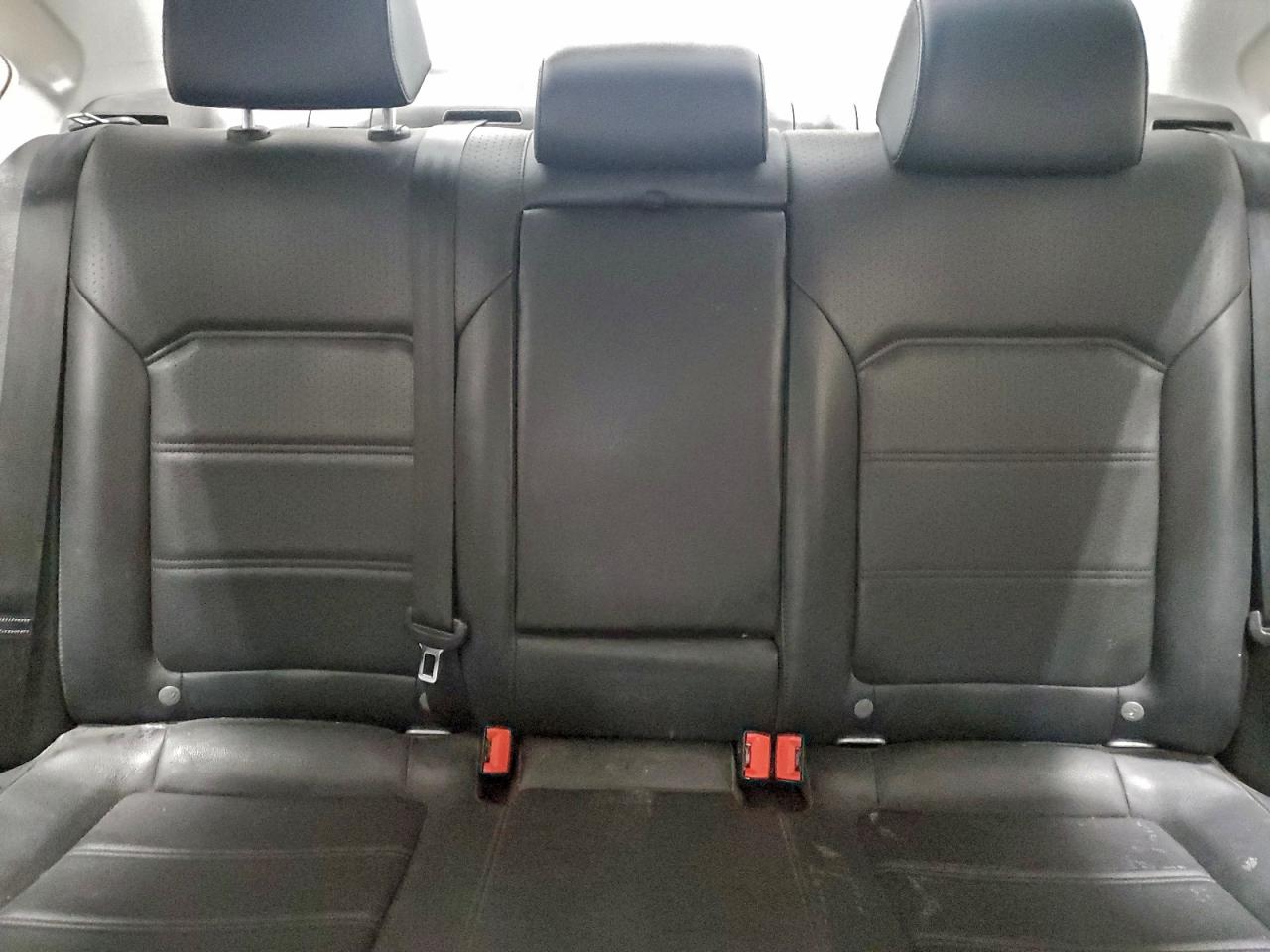 Lot #3311581782 2012 VOLKSWAGEN PASSAT SE