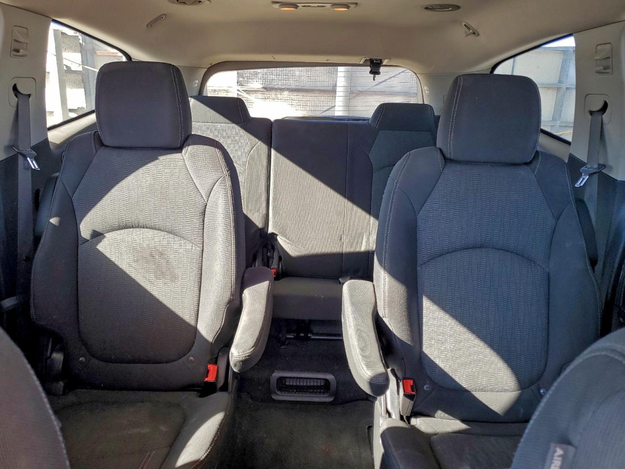 CHEVROLET TRAVERSE LT