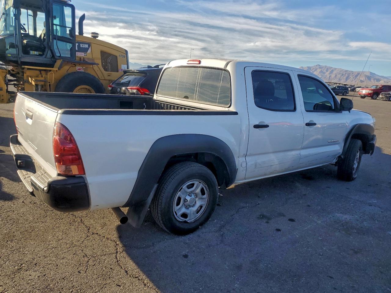 Lot #3318116376 2012 TOYOTA TACOMA DOU