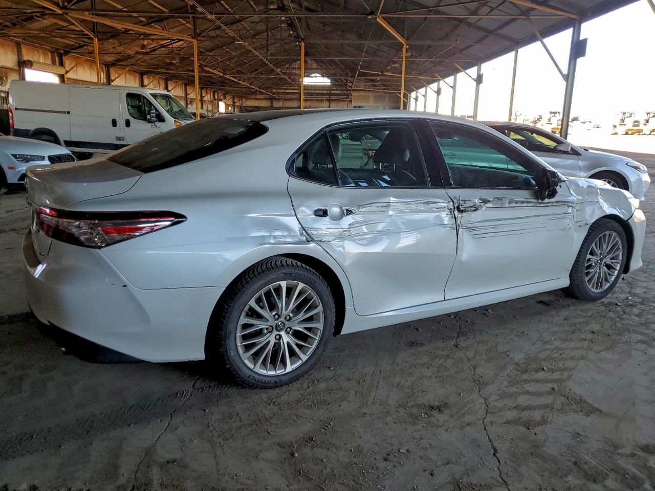 TOYOTA CAMRY L