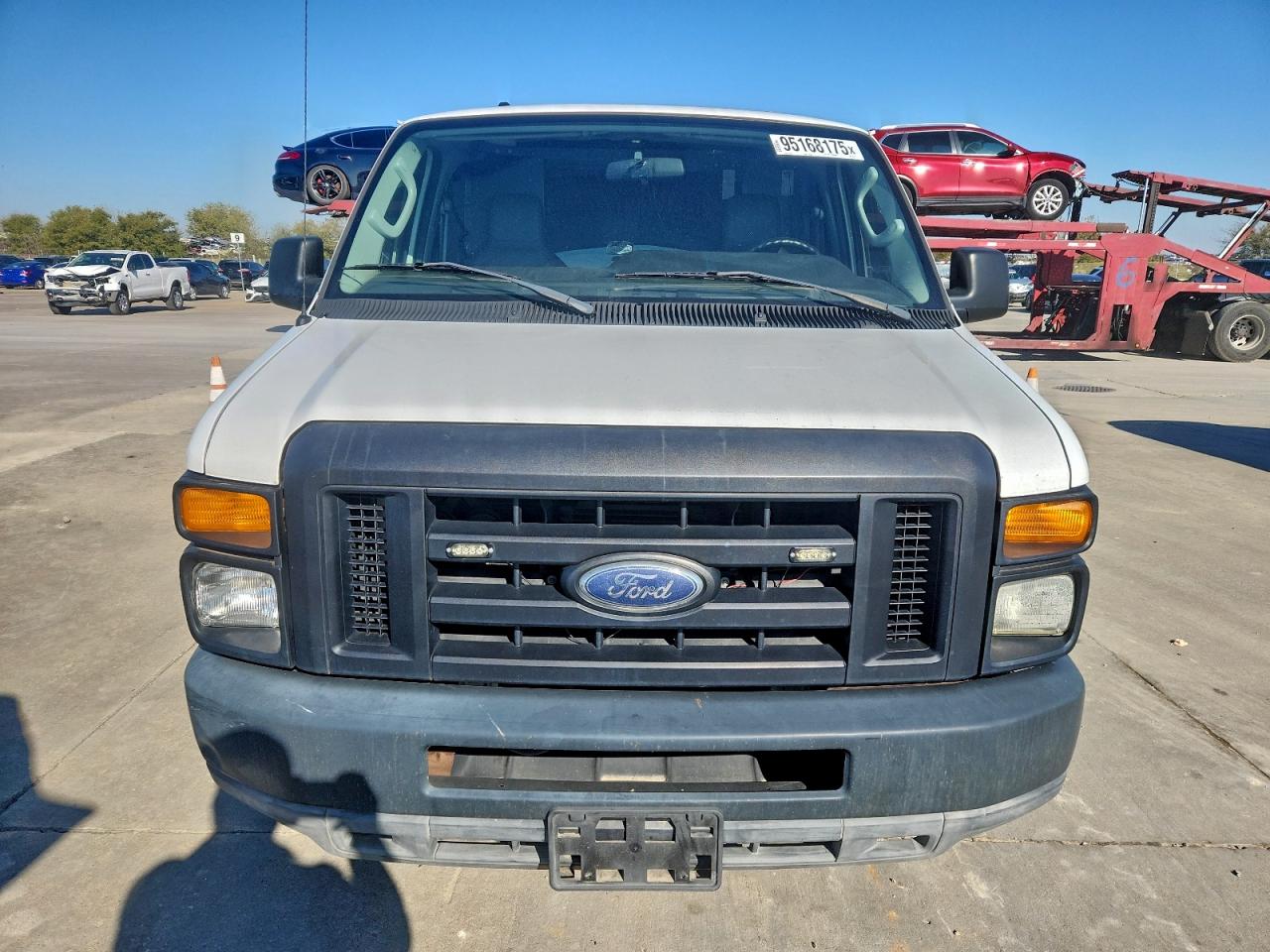 FORD ECONOLINE E250 VAN