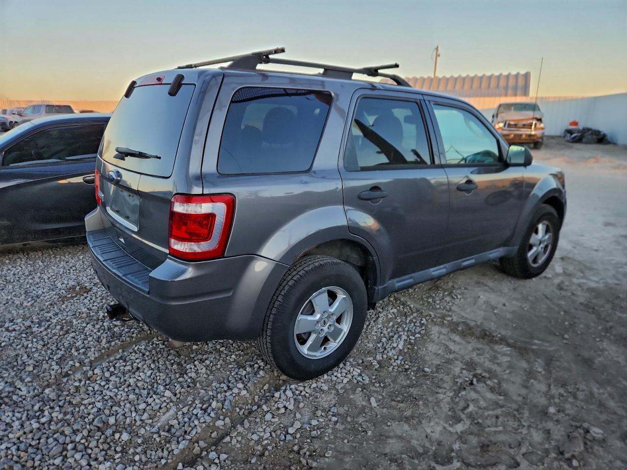 FORD ESCAPE XLT