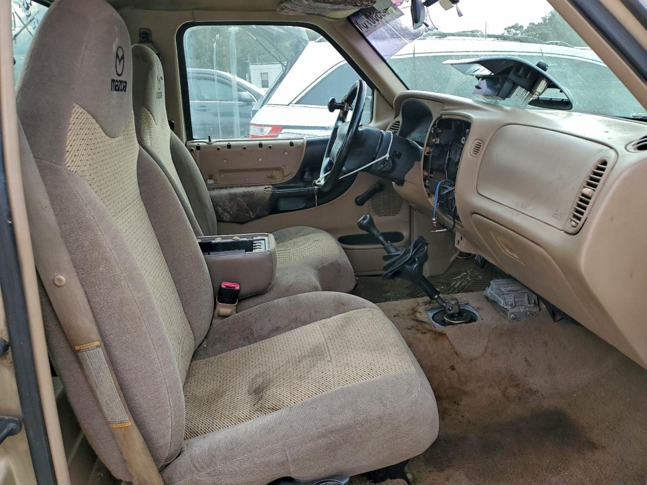 Lot #3301660684 1999 MAZDA B2500