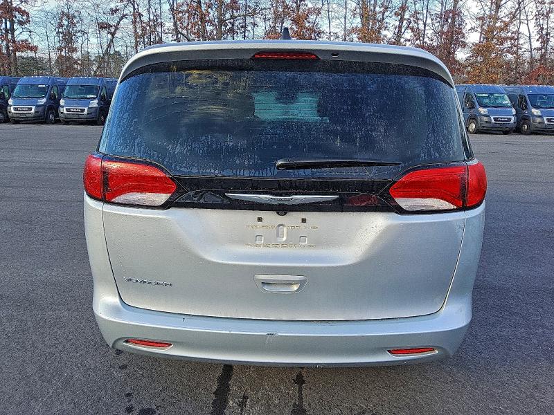 2023 CHRYSLER VOYAGER LX #3304555452