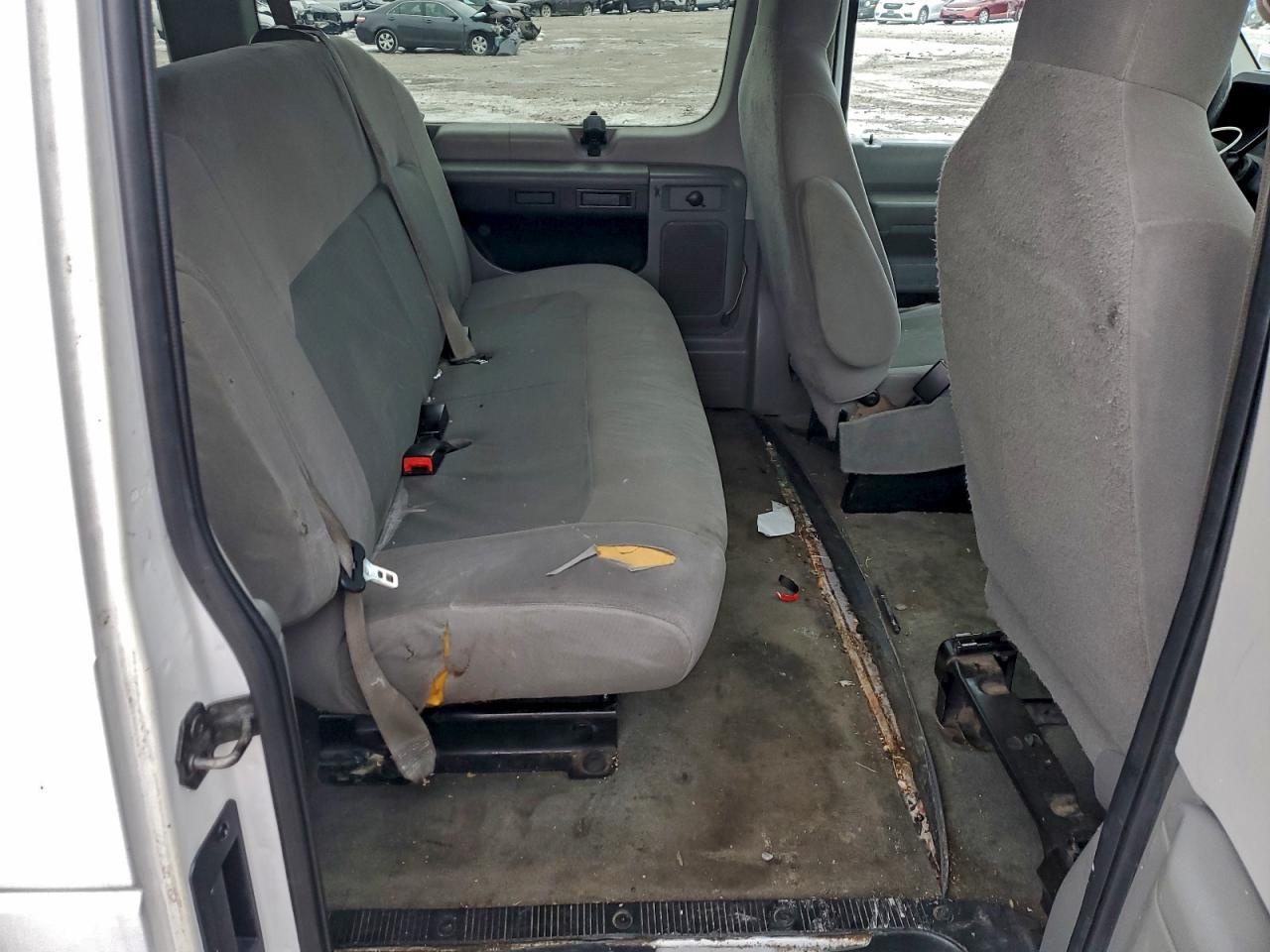 FORD ECONOLINE E350 SUPER DUTY WAGON