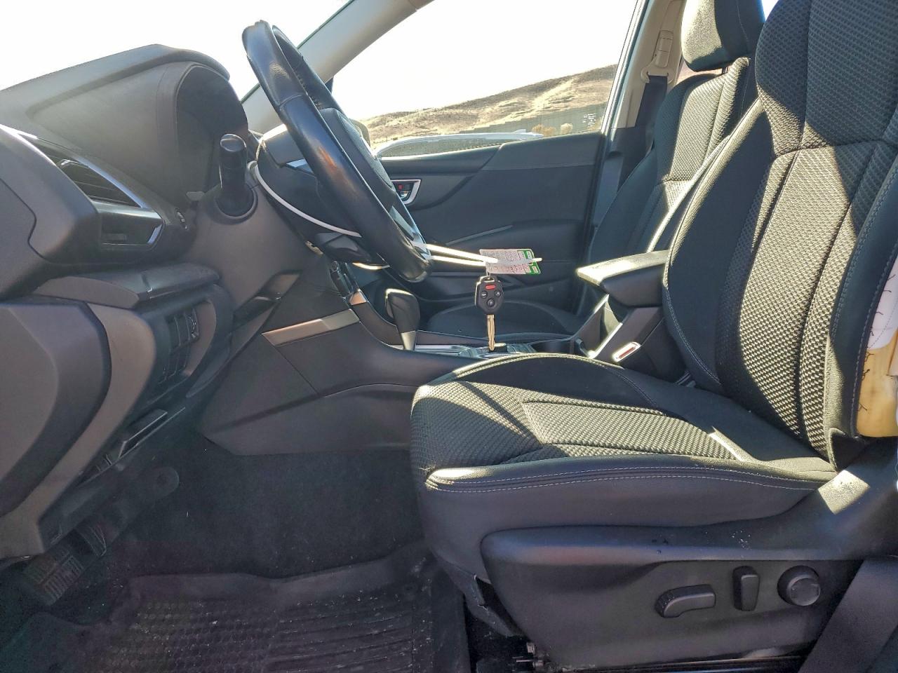 SUBARU FORESTER PREMIUM