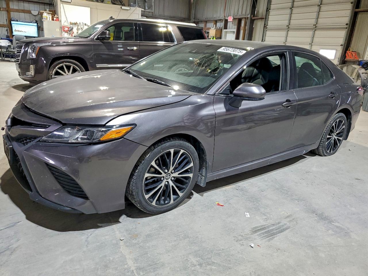 TOYOTA CAMRY L