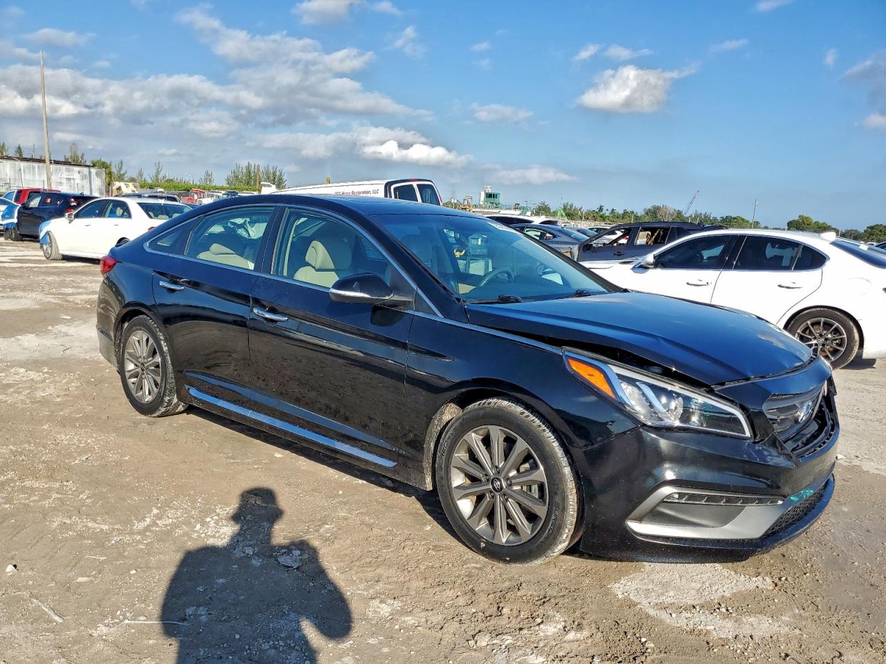HYUNDAI SONATA SPORT