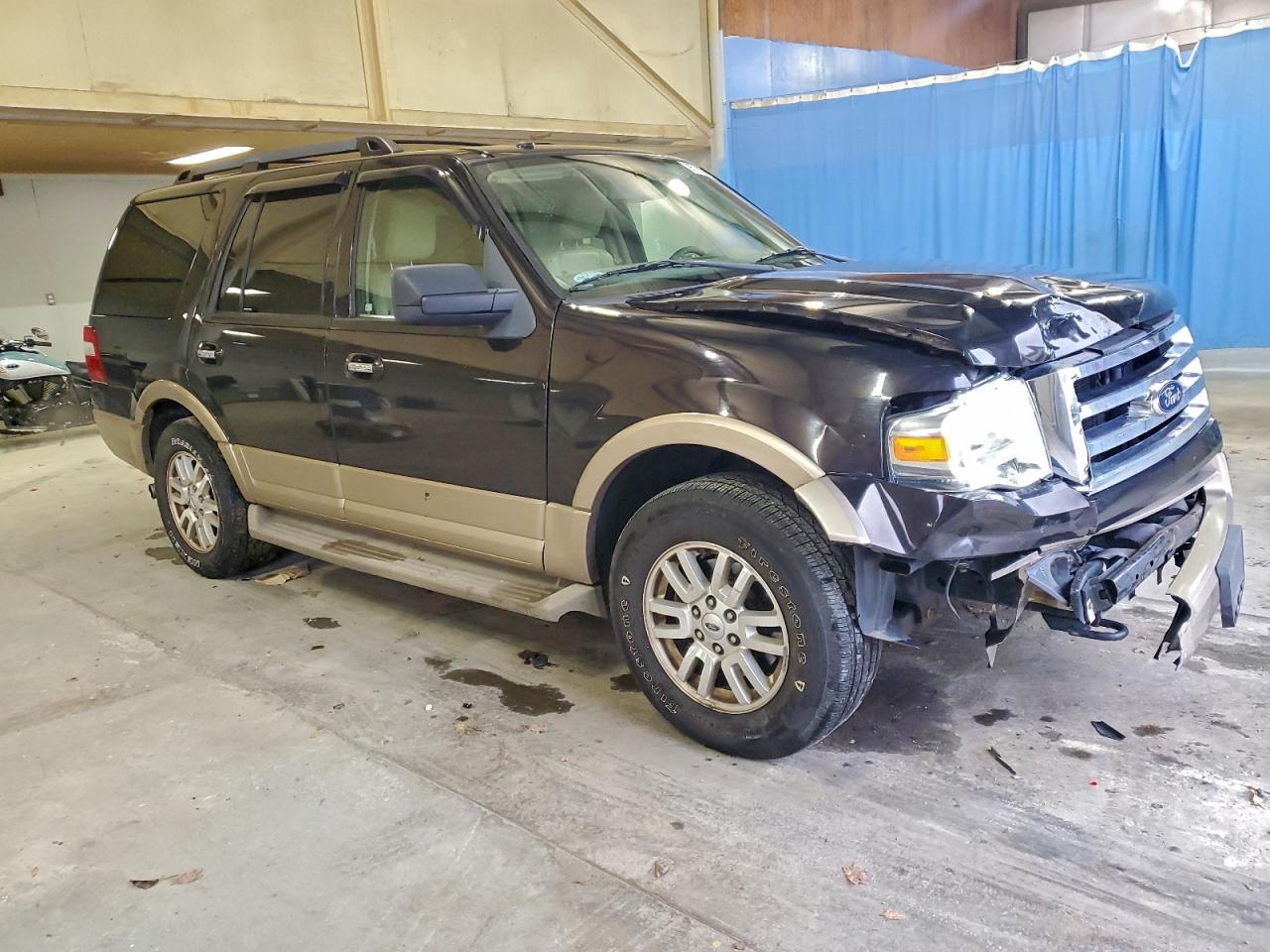 FORD EXPEDITION XLT