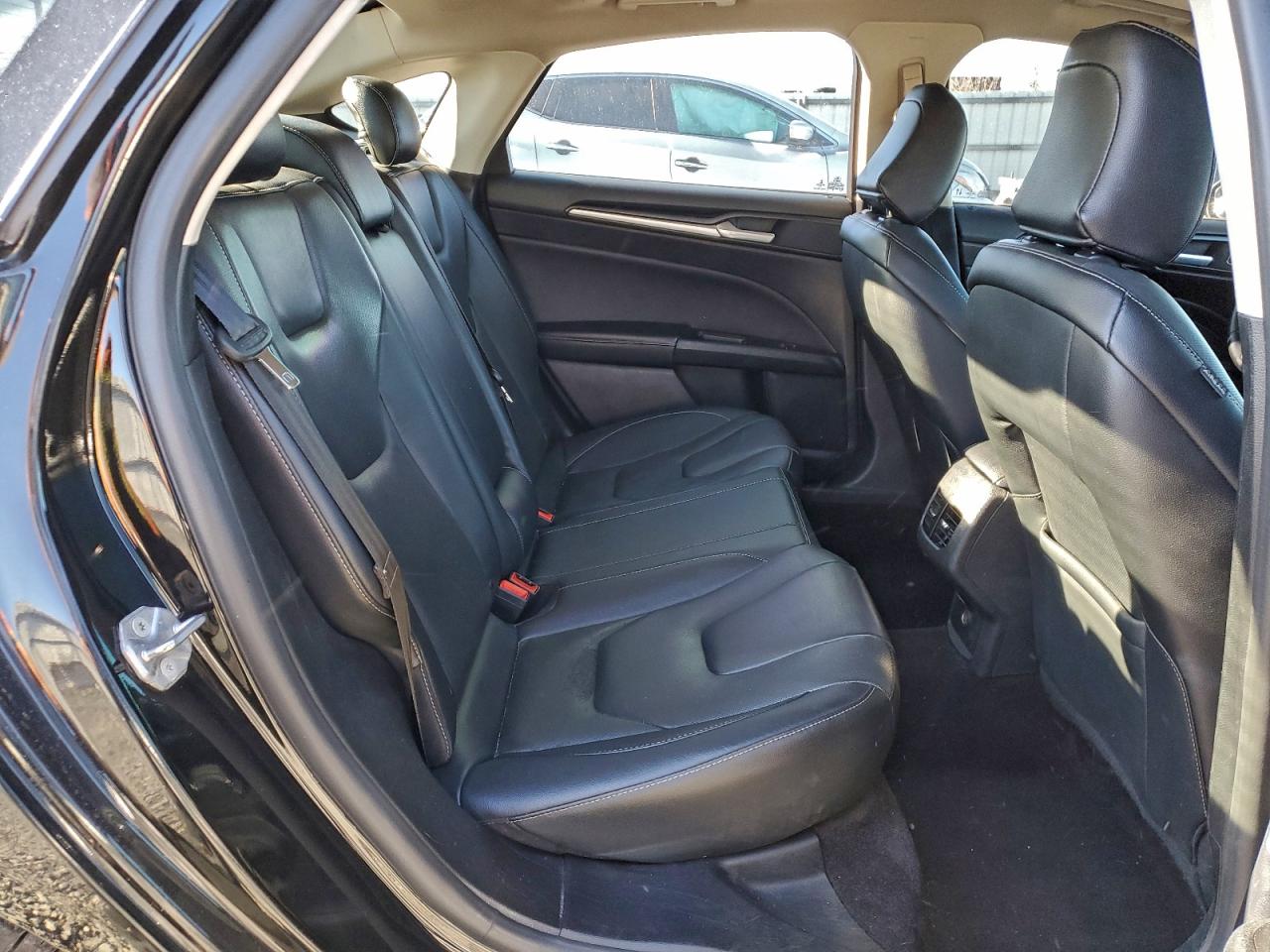 FORD FUSION TITANIUM