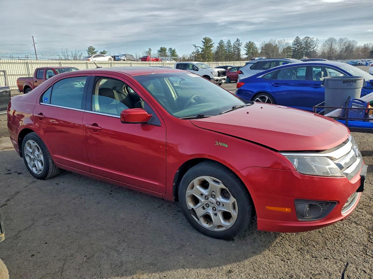 FORD FUSION SE