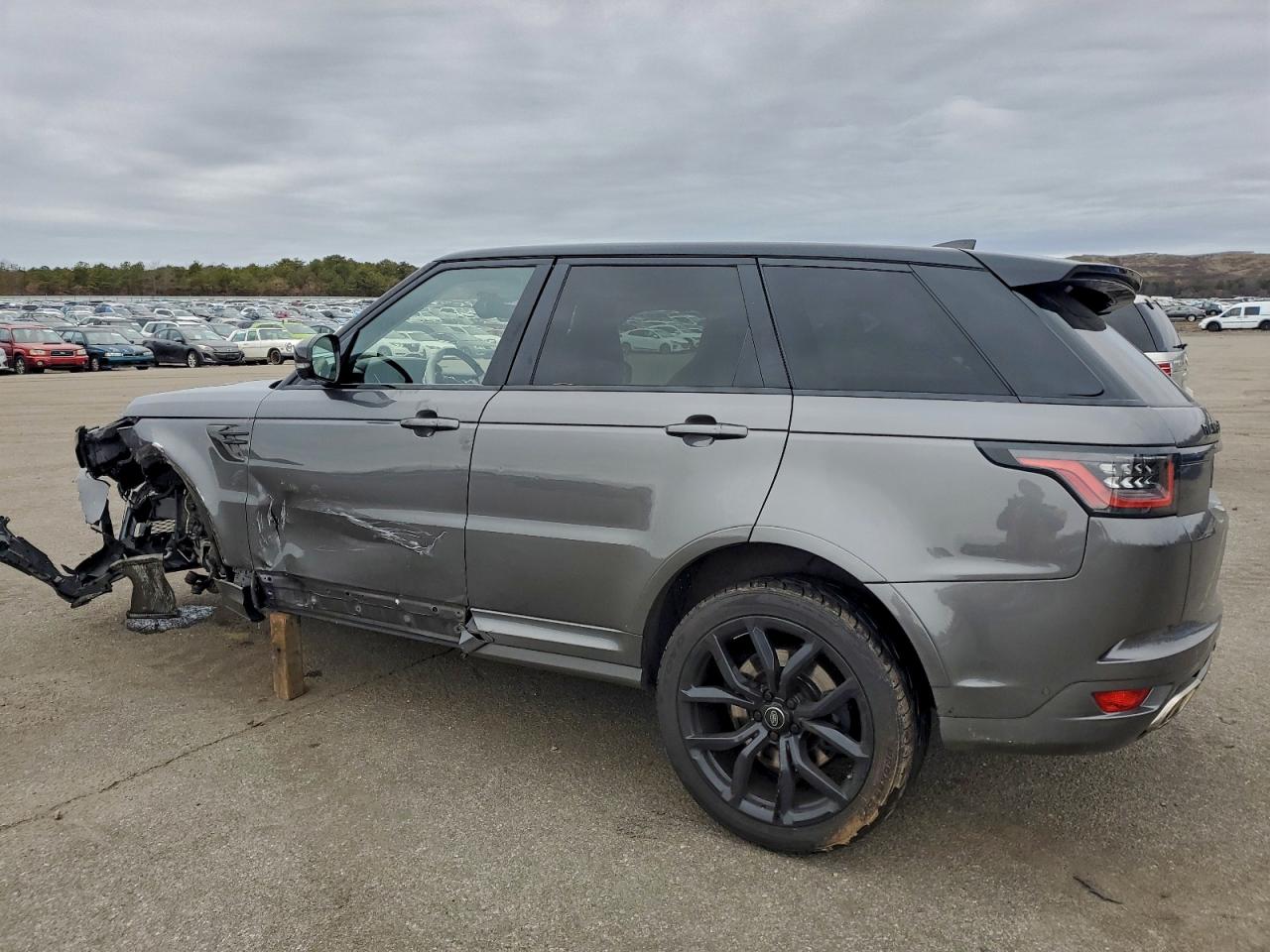 LAND ROVER RANGE ROVER SVR