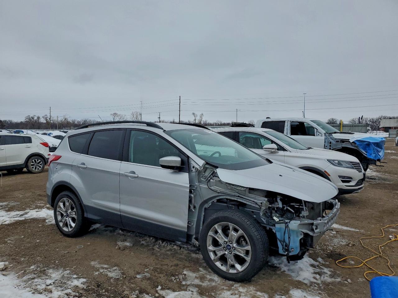 FORD ESCAPE SE