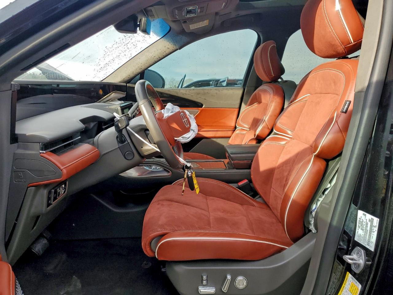 Lot #3310442302 2024 LINCOLN NAUTILUS B