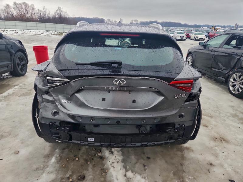 2019 INFINITI QX30 LUXE #3319006340