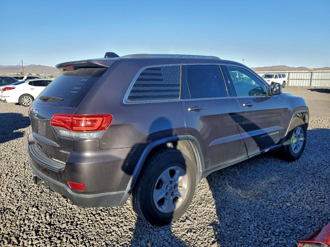 JEEP GRAND CHEROKEE LAREDO