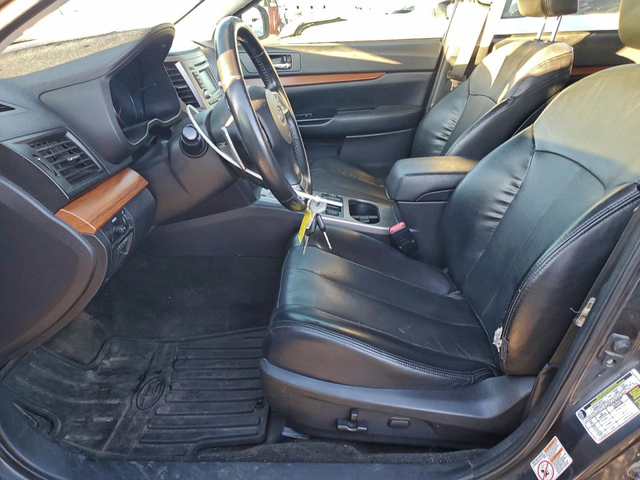 Lot #3305340312 2013 SUBARU OUTBACK 3.