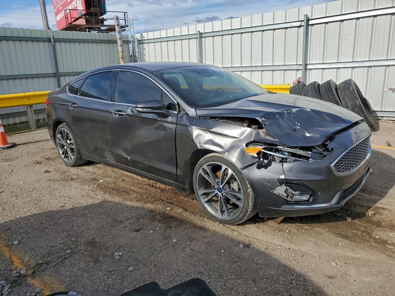 FORD FUSION TITANIUM
