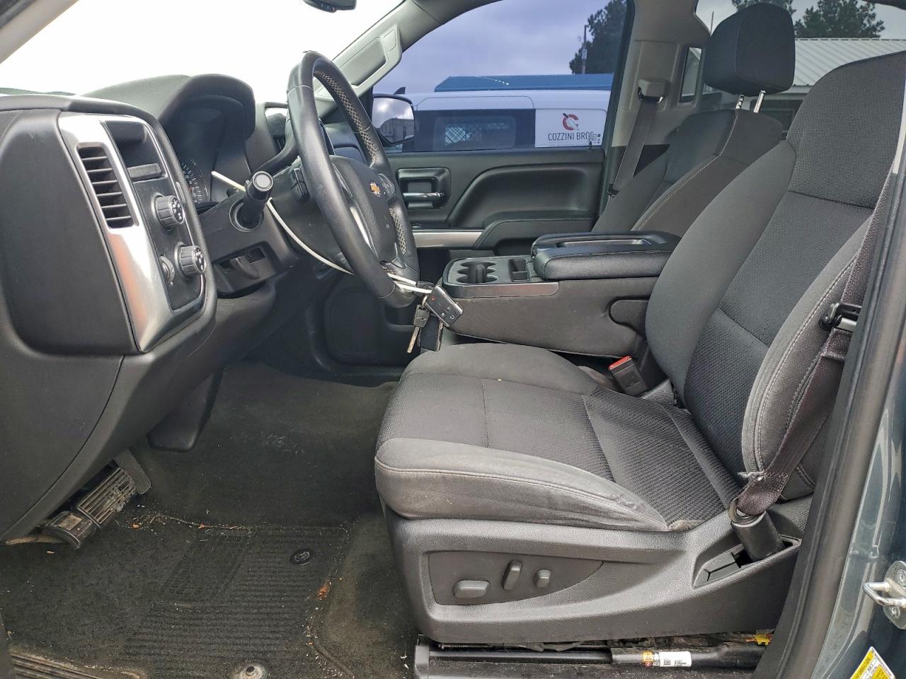 CHEVROLET SILVERADO K1500 LT