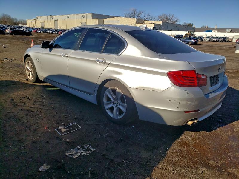 2012 BMW 528 XI #3312424613