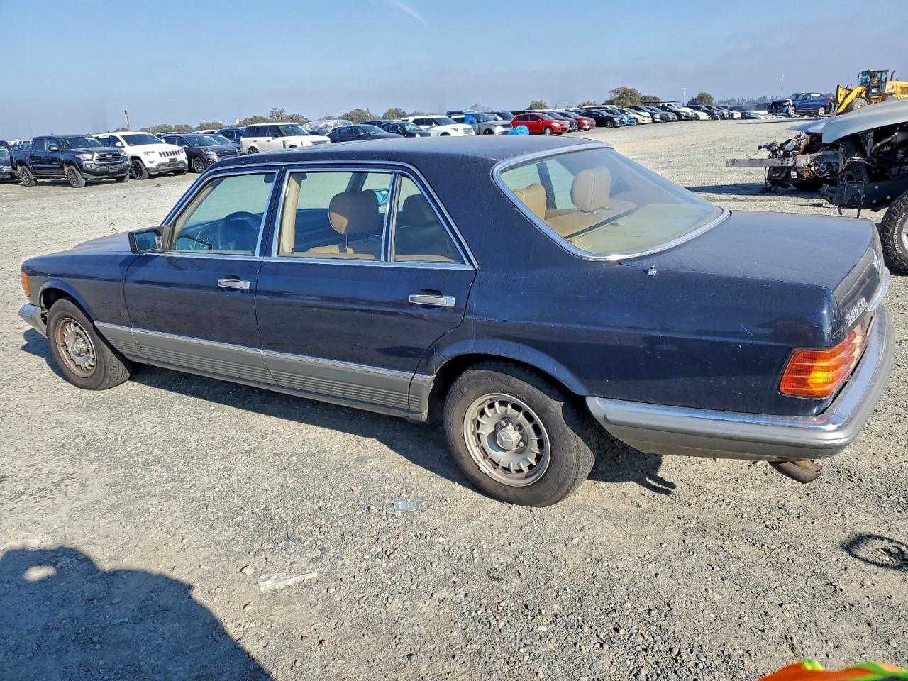 Lot #3302879895 1983 MERCEDES-BENZ 380 SEL