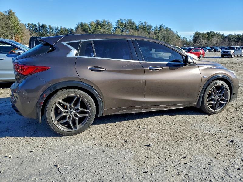 2017 INFINITI QX30 BASE #3311464247