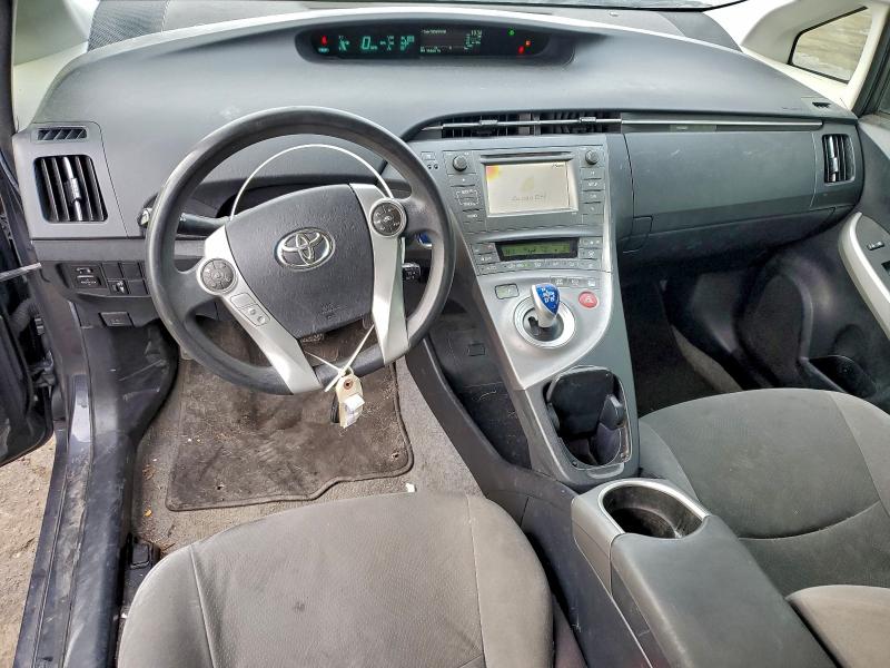 2013 TOYOTA PRIUS #3318903943