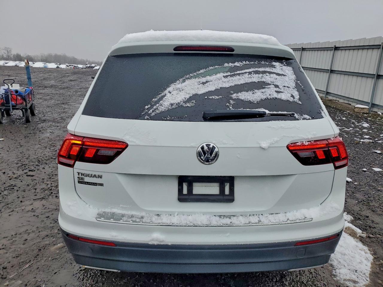 VOLKSWAGEN TIGUAN SE