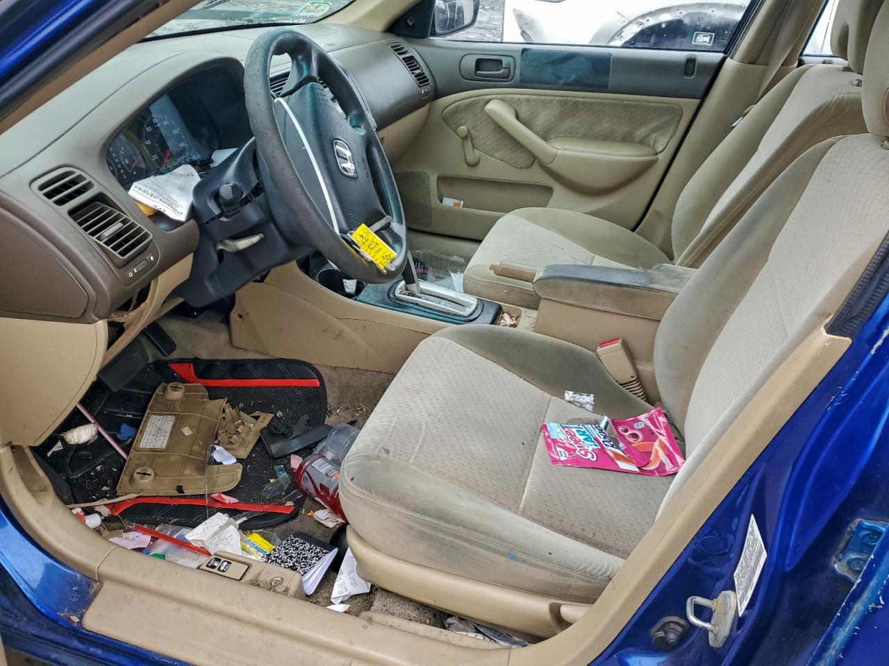 Lot #3304515544 2004 HONDA CIVIC DX V