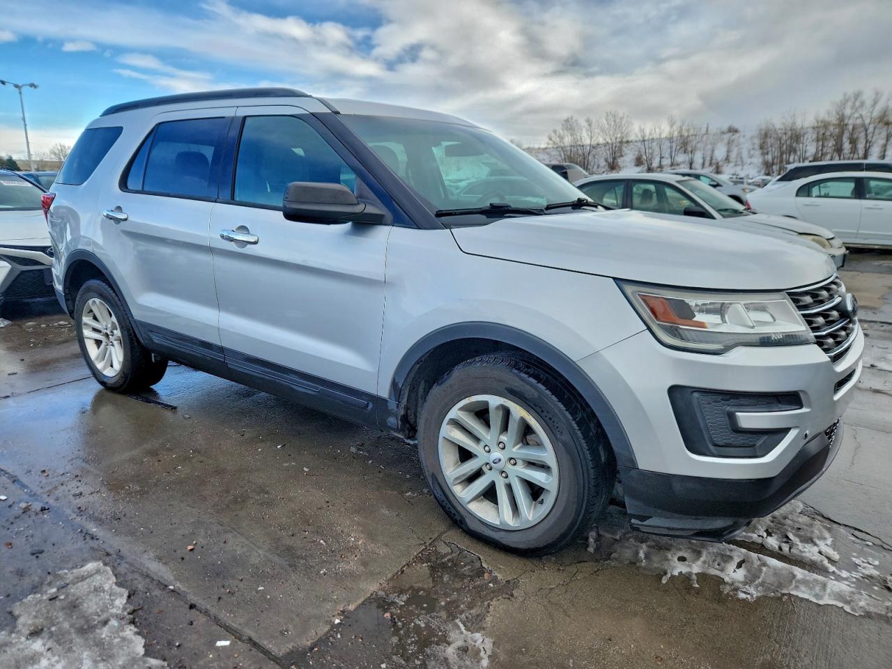 FORD EXPLORER