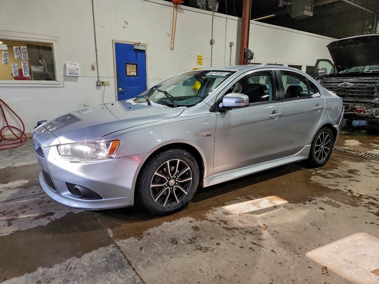 MITSUBISHI LANCER SE