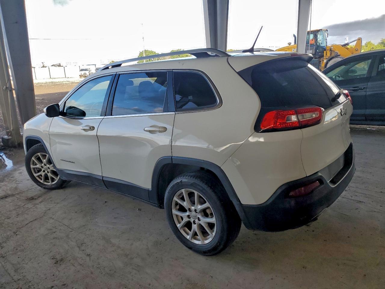JEEP GRAND CHEROKEE LATITUDE