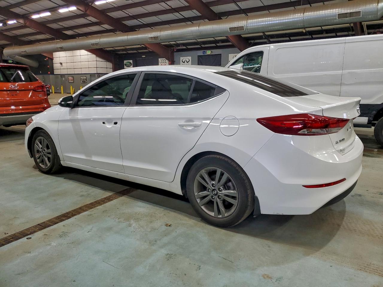 Lot #3308338049 2018 HYUNDAI ELANTRA SE