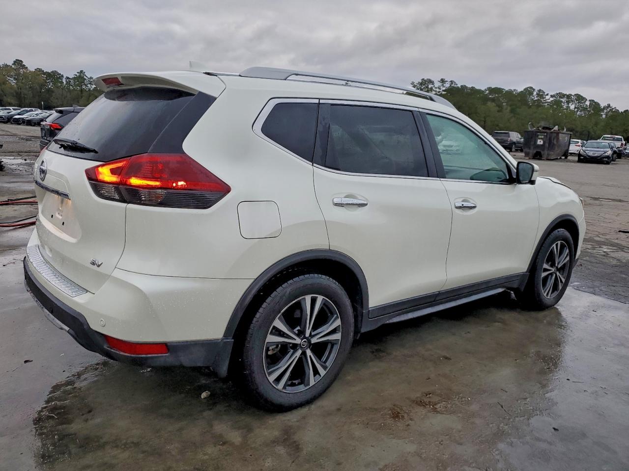 NISSAN ROGUE S