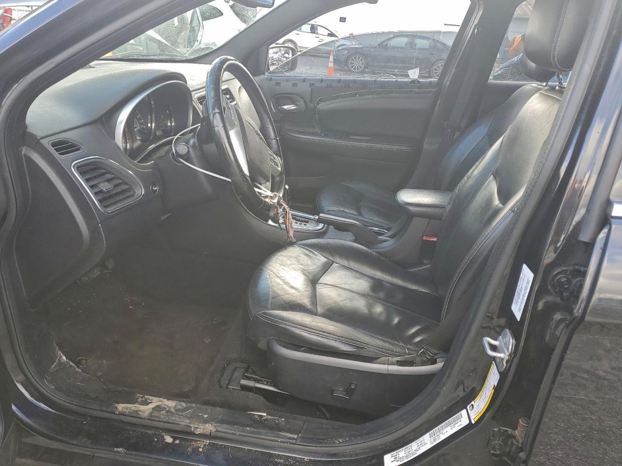 CHRYSLER 200 LIMITED