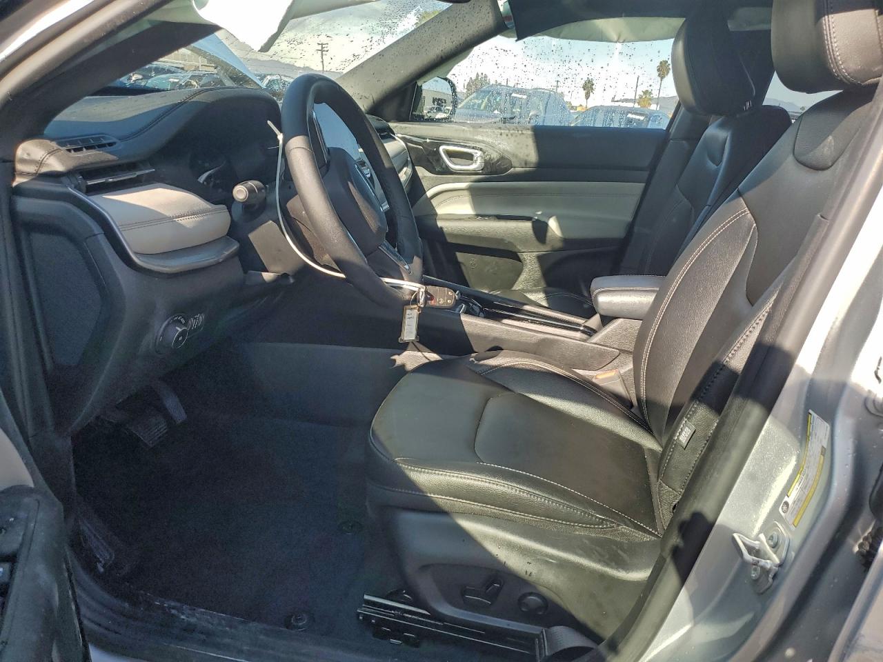 JEEP COMPASS LIMITED