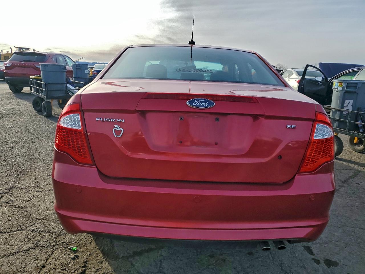 FORD FUSION SE