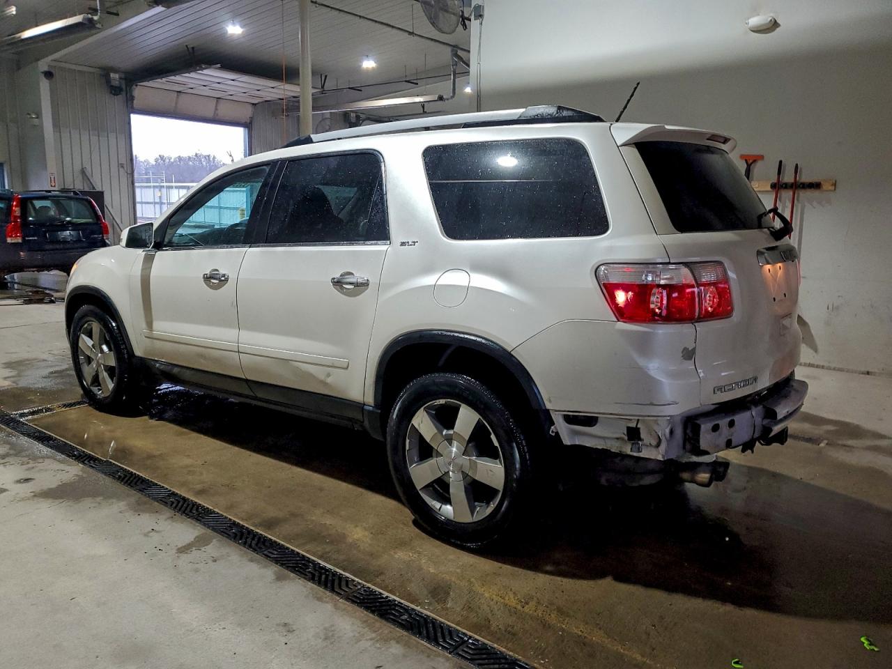 GMC ACADIA SLT-1
