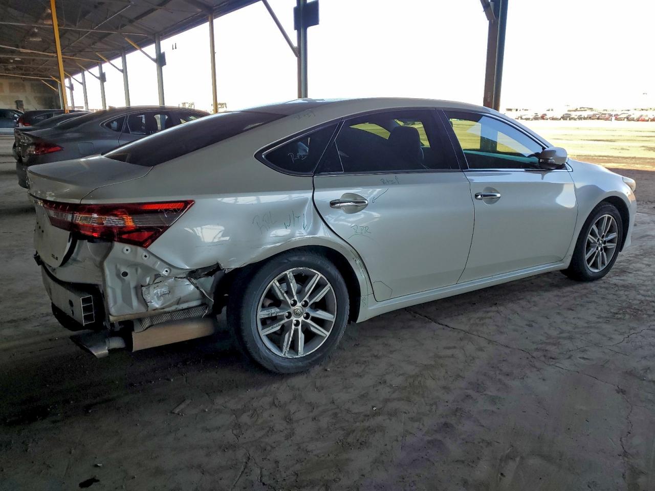 TOYOTA AVALON BASE