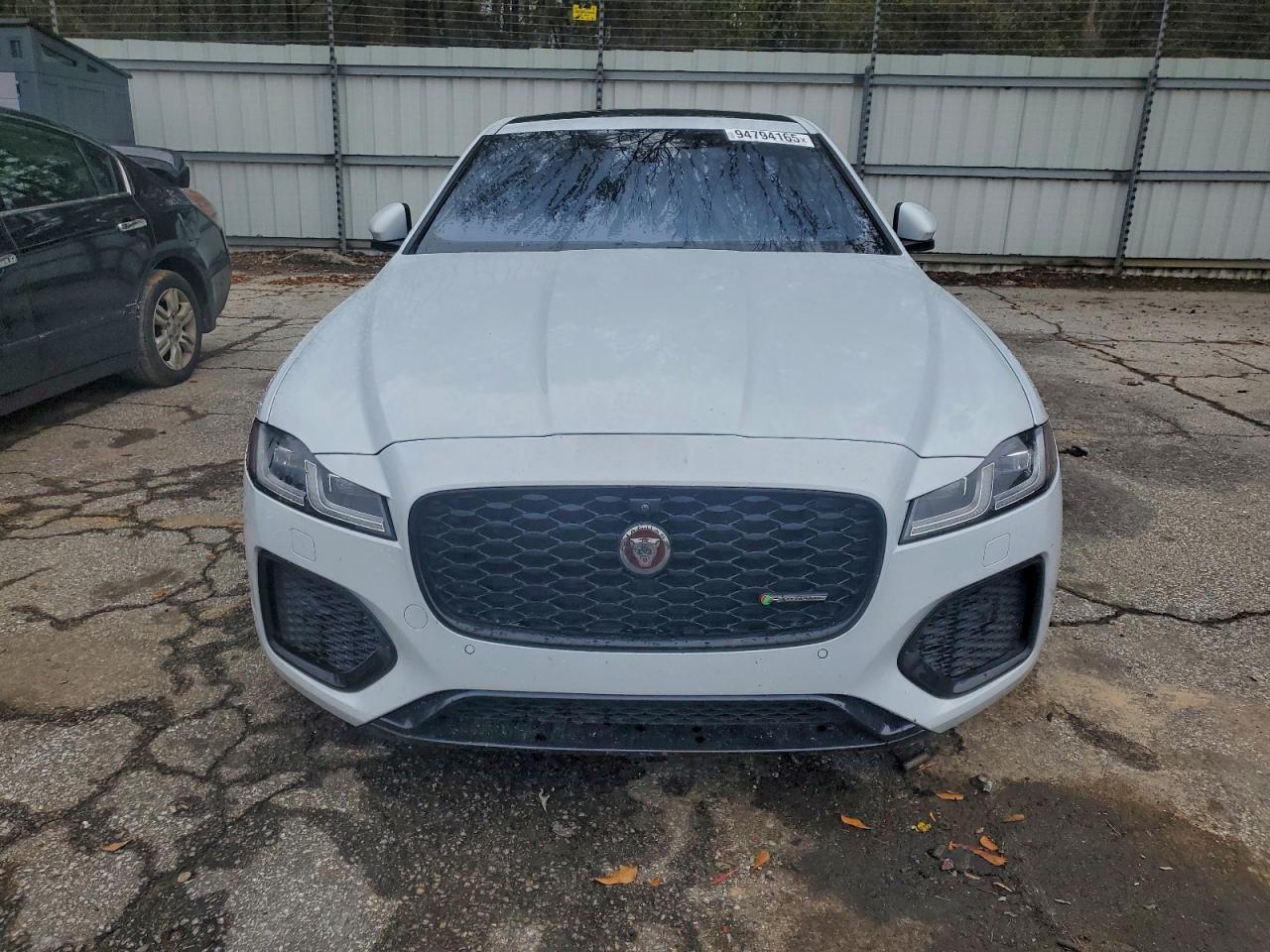 Lot #3310311964 2021 JAGUAR XF R-DYNAM