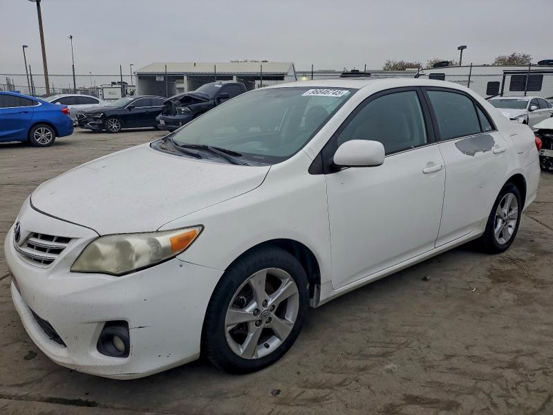 2013 TOYOTA COROLLA BA #3315556778