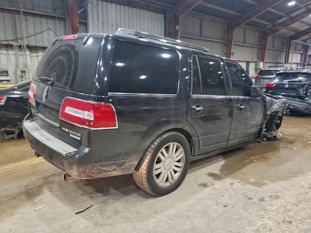 Lot #3311641286 2011 LINCOLN NAVIGATOR