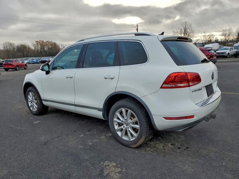 2014 VOLKSWAGEN TOUAREG V6 #3316032221