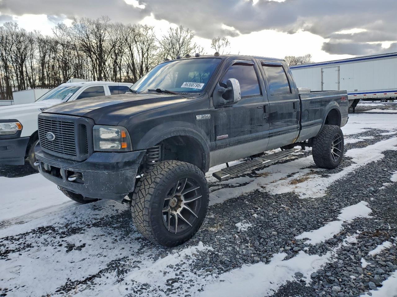 Lot #3315929120 2006 FORD F350 SRW S